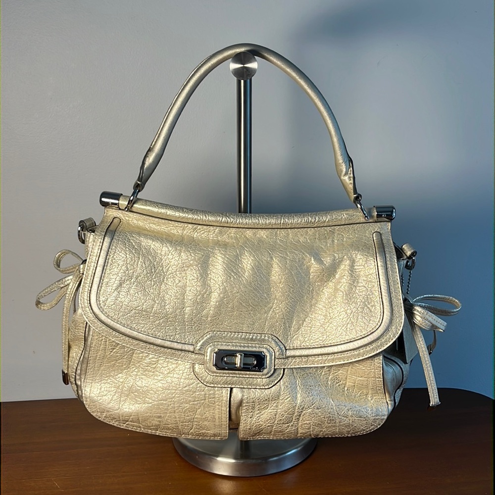 Chelsea Dowel Flap Coach bag